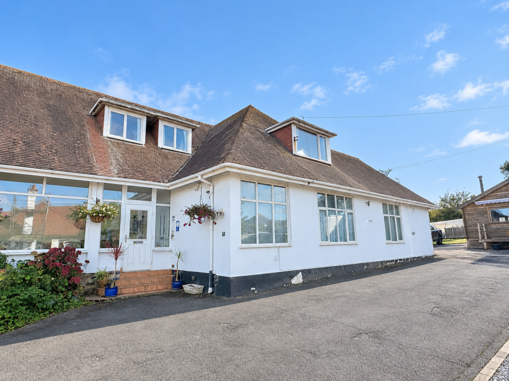 Main image of property: Marine Drive, Paignton, TQ3 2NS
