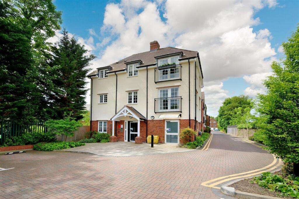 Main image of property: Station Road, Letchworth Garden City, SG6