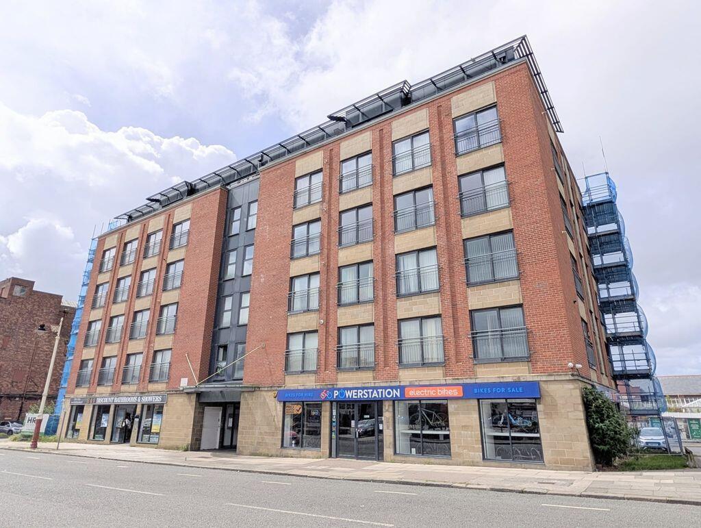 Main image of property: To Let - The Anchorage, Kingsway, Southport, PR8 - Two Bedroom Fourth Floor Apt