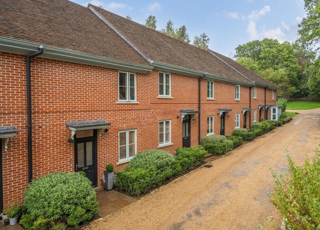 Main image of property: Kings Drive, Midhurst, GU29