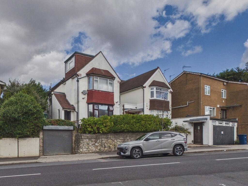 Main image of property: The Vale, London