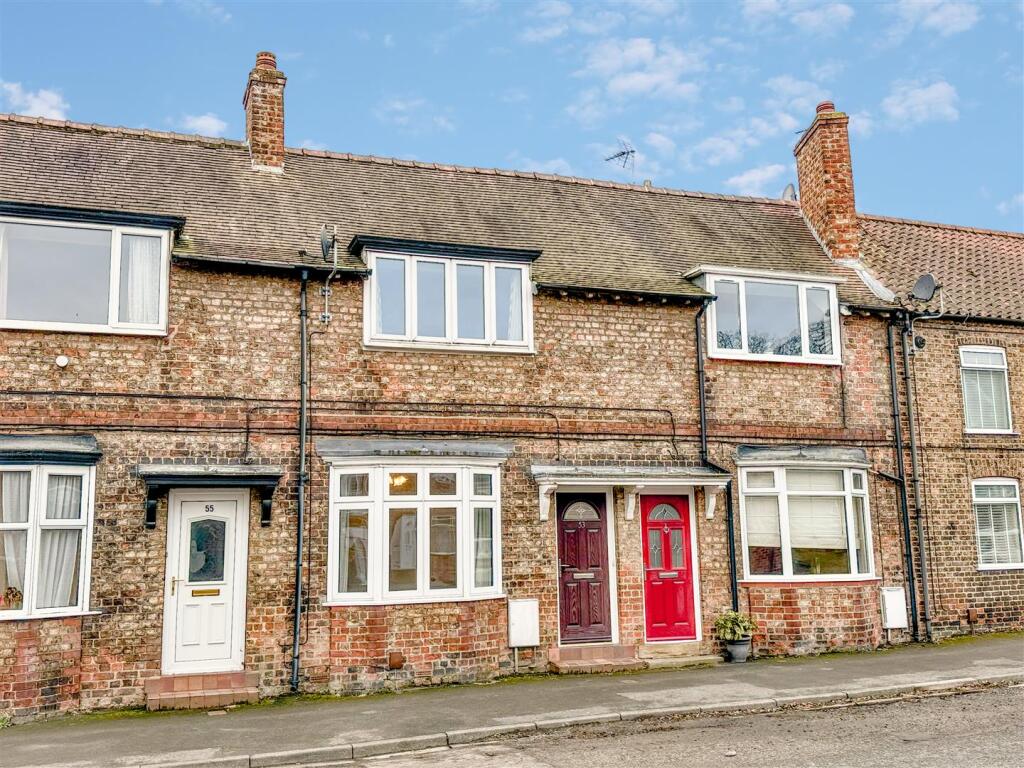 Main image of property: Long Street, Easingwold, YO61 3