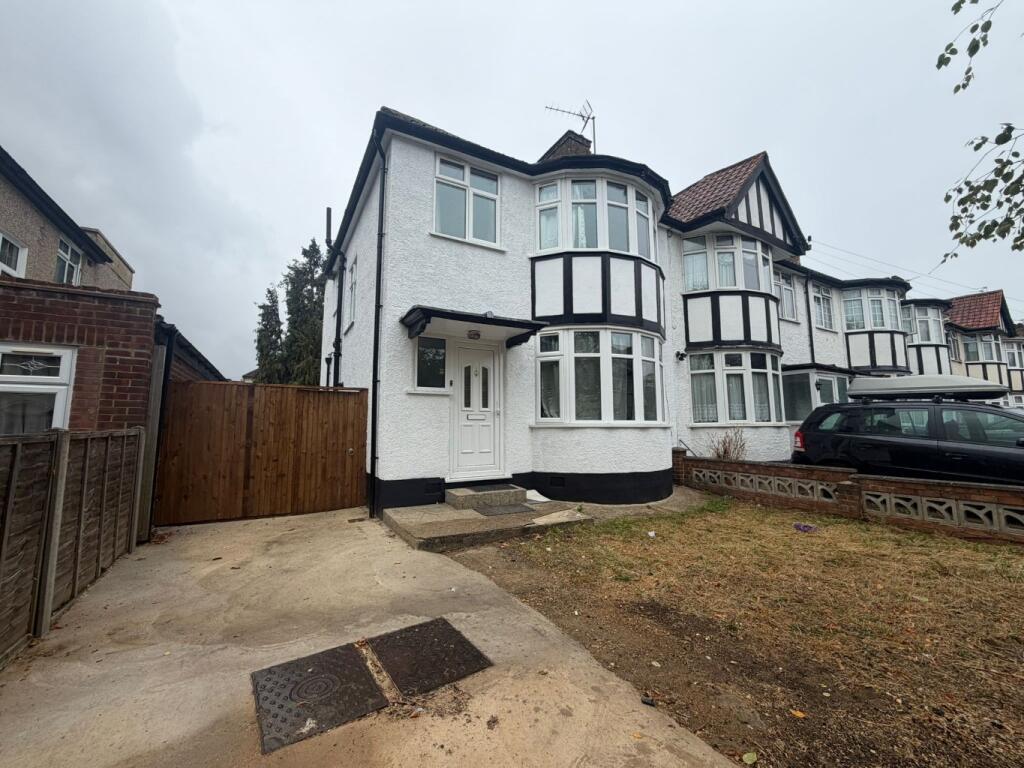 Main image of property: Greenford, Greater London, UB6