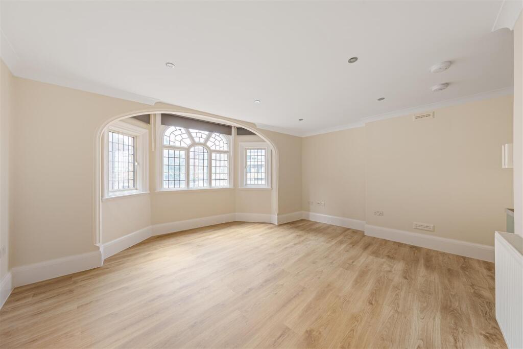 Main image of property: George Street, Croydon
