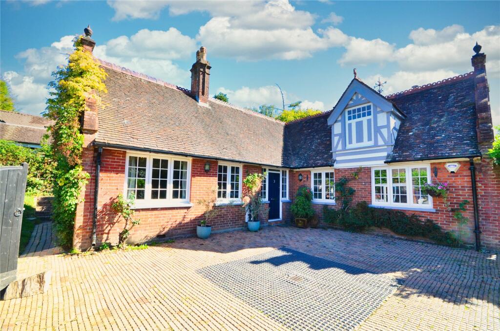 Main image of property: Dunnings Road, East Grinstead, West Sussex, RH19