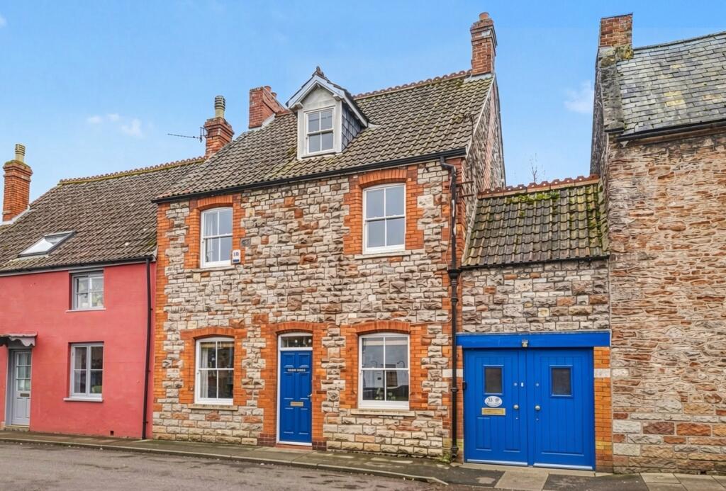 Main image of property: Townhouse, Southover, central Wells