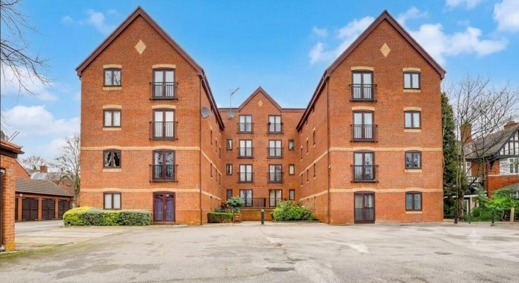 Main image of property: Vivian Court, Vivian Avenue, Nottingham, Nottingham City