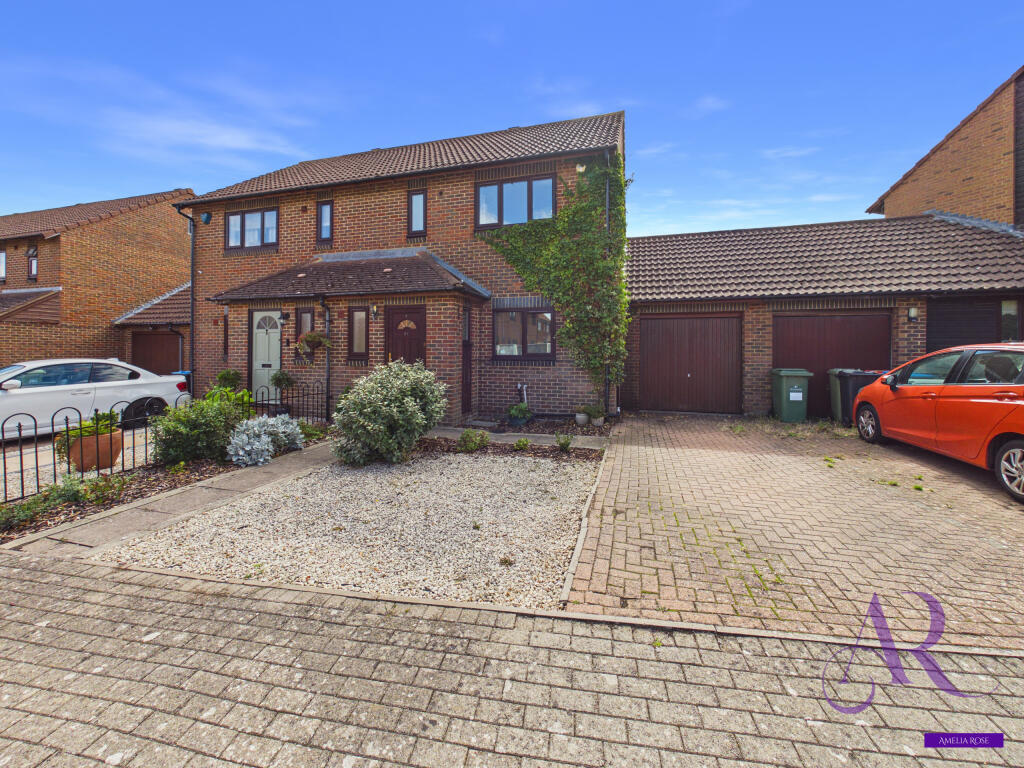 Main image of property: Hartdames, Shenley Brook End, Milton Keynes