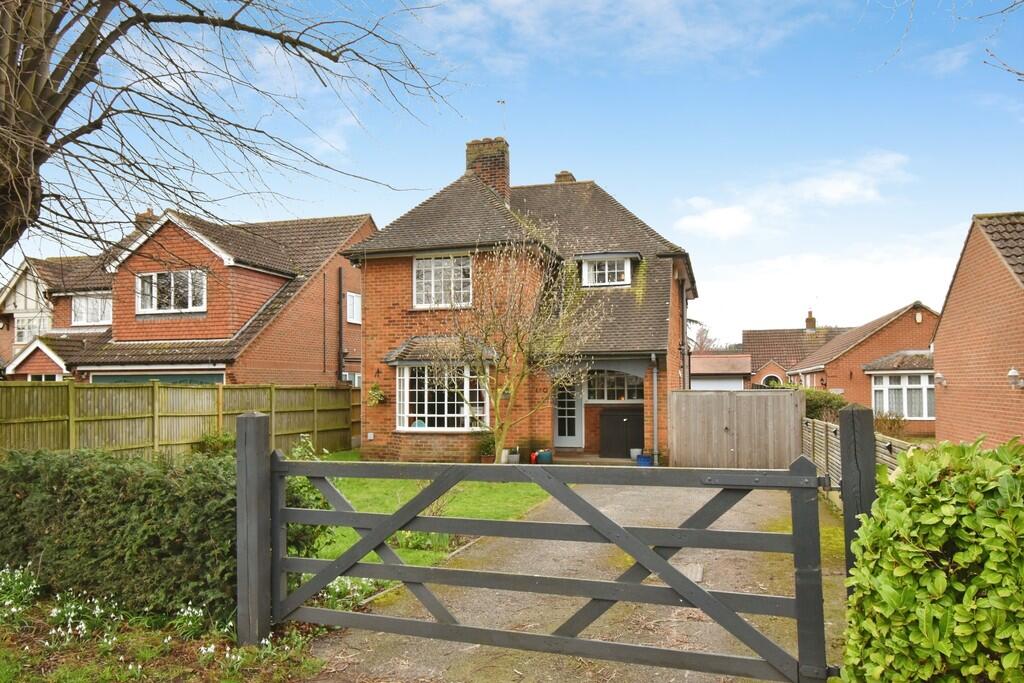 Main image of property: Hawton Road, Newark