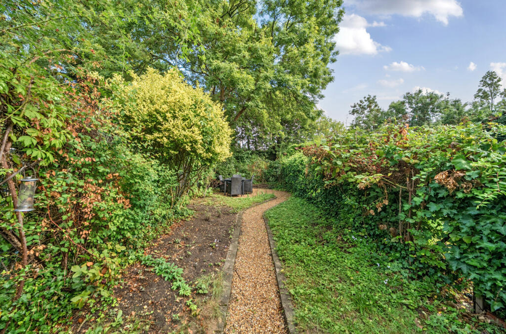 Main image of property: Chatsworth Road, Mapesbury, NW2
