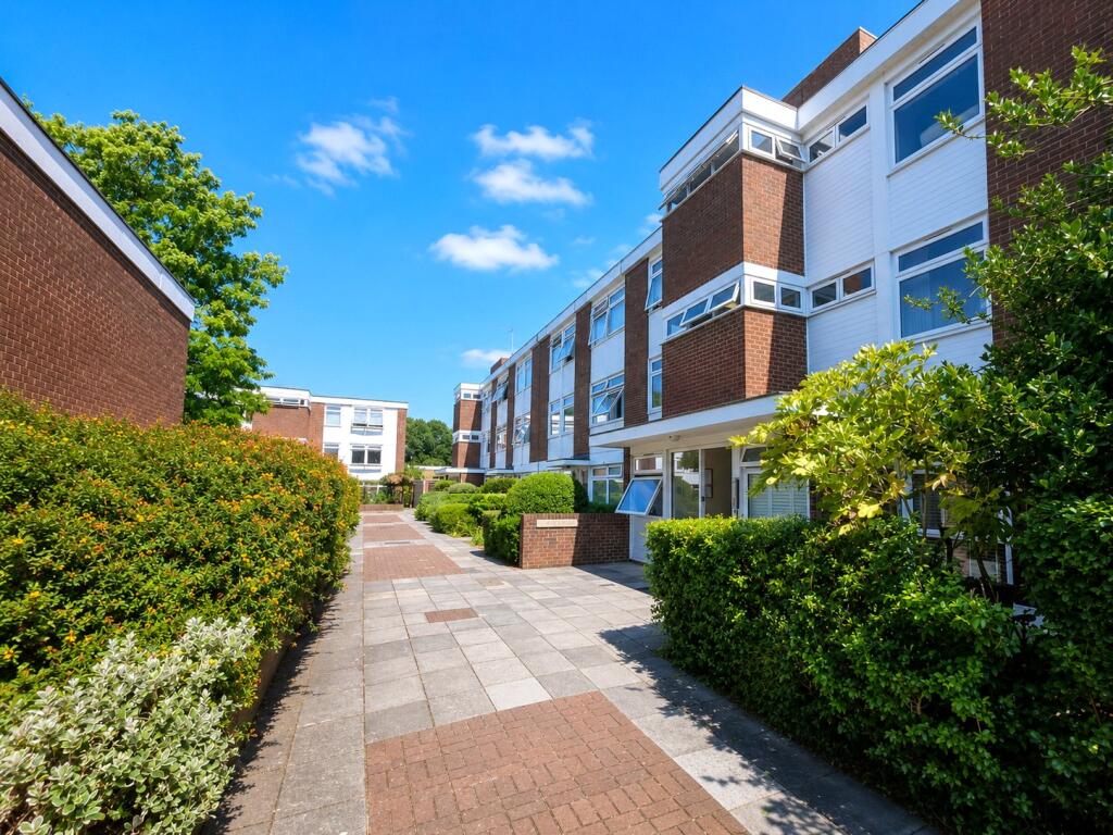 Main image of property: Sweyn Place, London, SE3