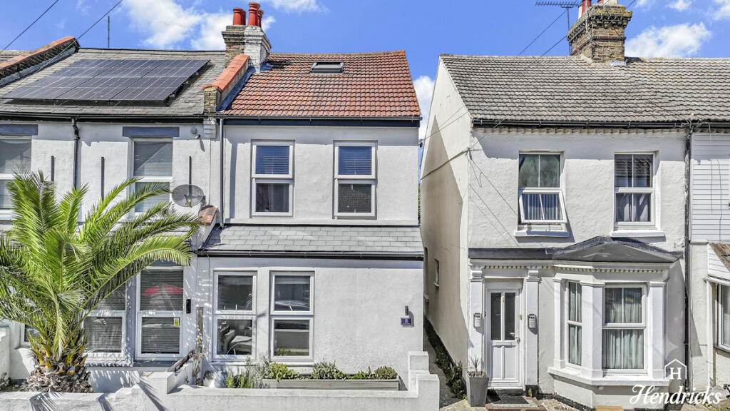 Main image of property: Seaview Road, Southend-on-sea, SS3 9