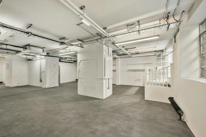 Hall 6.jpg