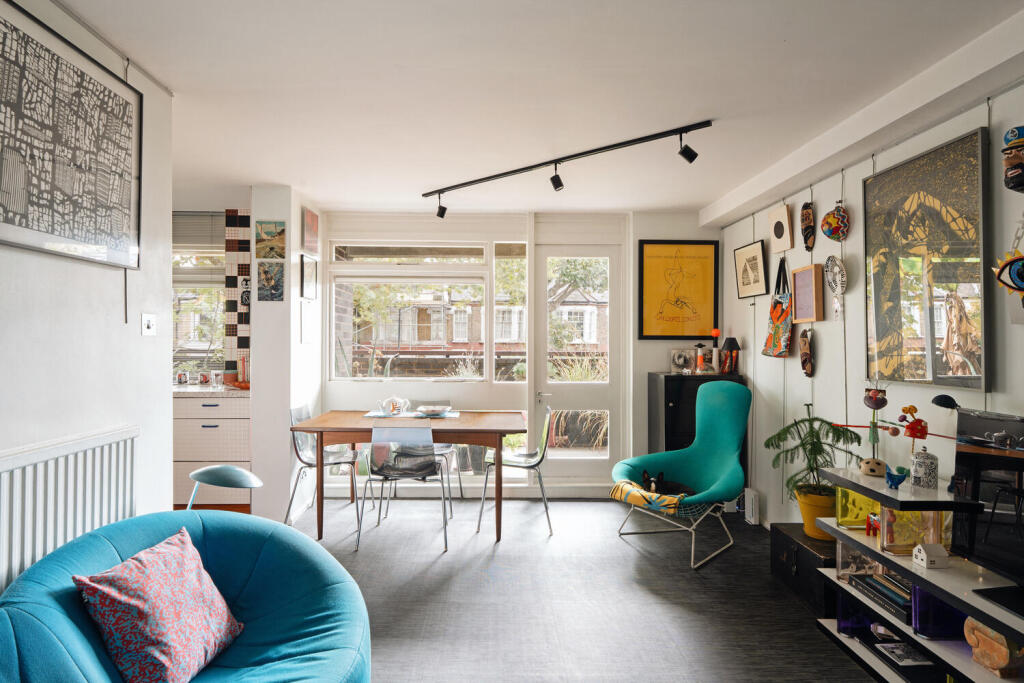 Main image of property: John Ruskin Street, London