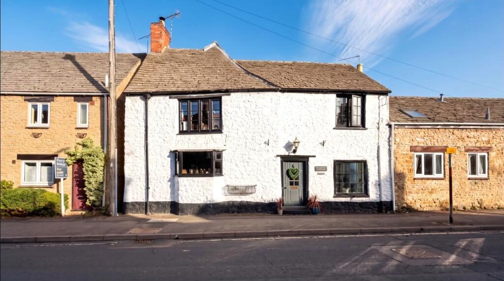 Main image of property: Coxwell Street, Faringdon, Oxfordshire, SN7