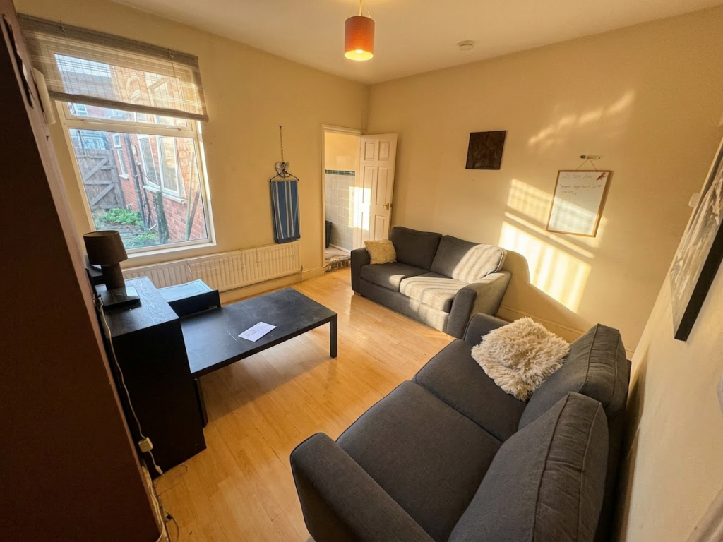 Main image of property: Fashoda Road - Room 3, Selly Park, West Midlands, B29