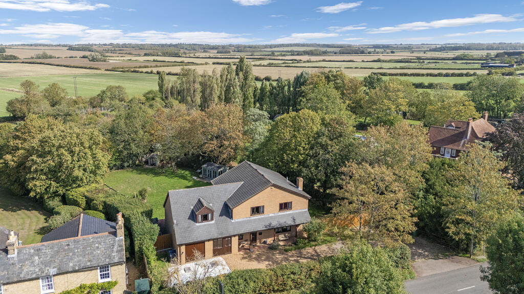 Main image of property: St Neots Road, Abbotsley, St Neots, Cambs, PE19