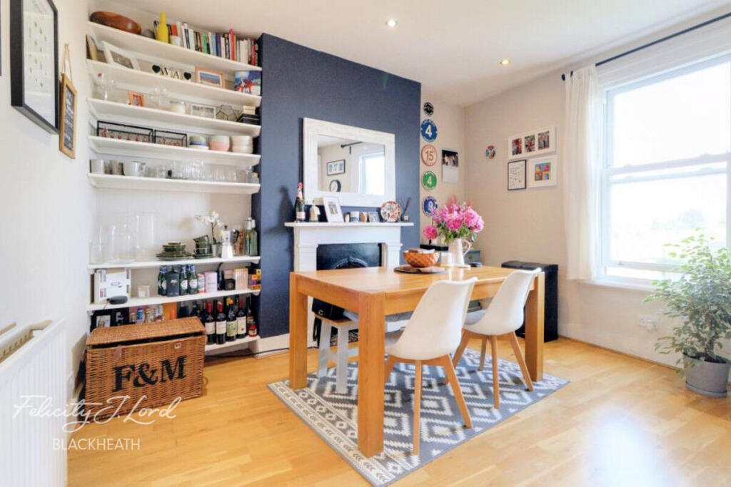 Main image of property: Kirkside Road, London