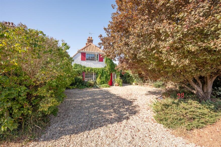 Main image of property: Saxmundham Road, Aldeburgh, IP15