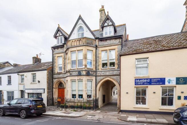 Graig Apartments Cowbridge &amp; Offices, Cowbridge