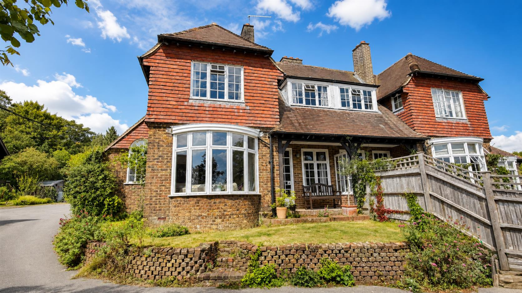 Main image of property: Kingston Road, Lewes, BN7 3NB