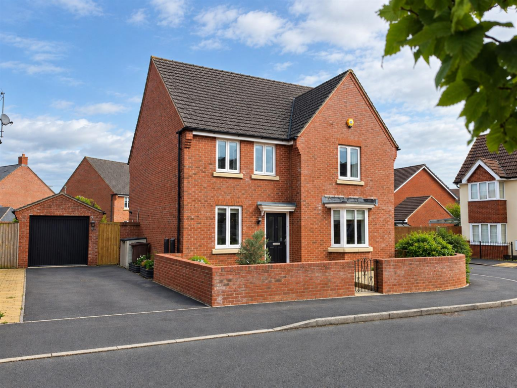 Main image of property: Yew Tree Road, Brockworth, Gloucester