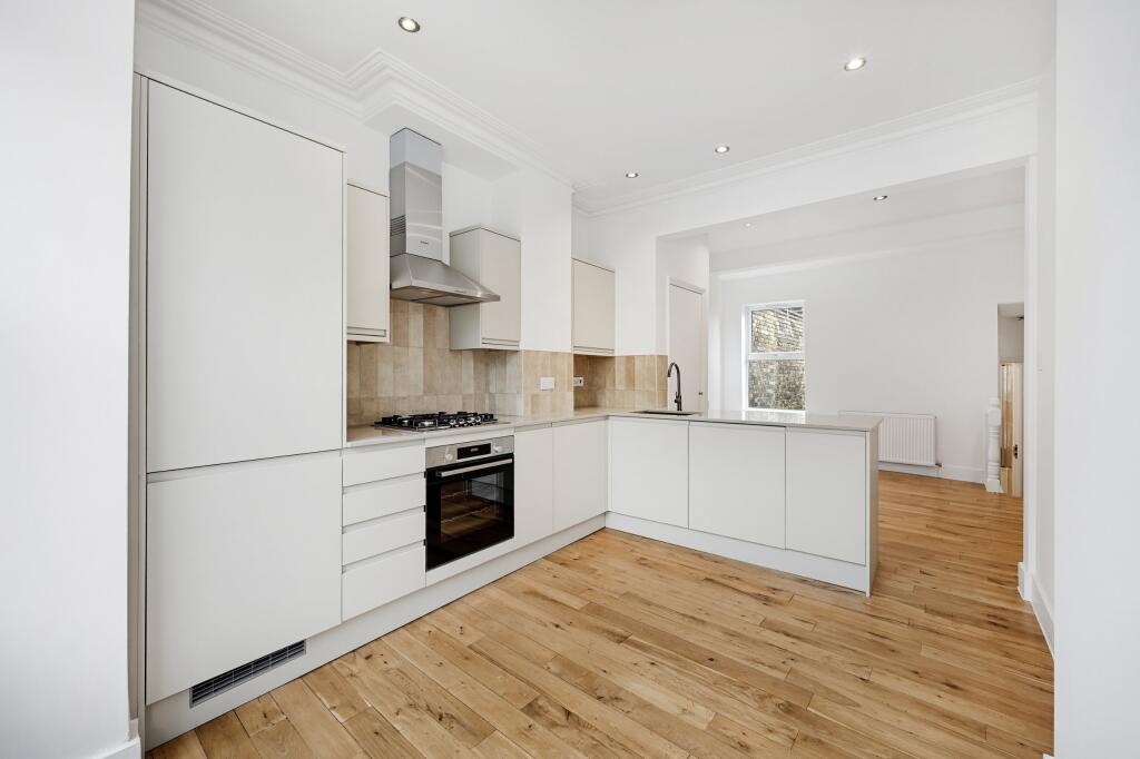 Main image of property: New Kings Road, Fulham, London