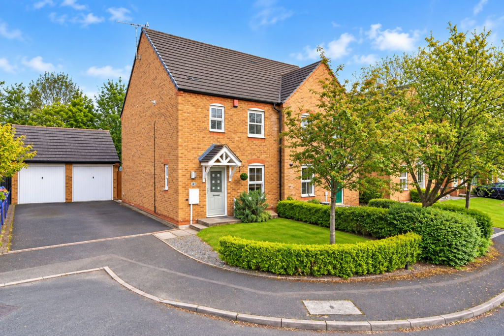 Main image of property: Ovaldene Way, Stoke-on-Trent, ST4