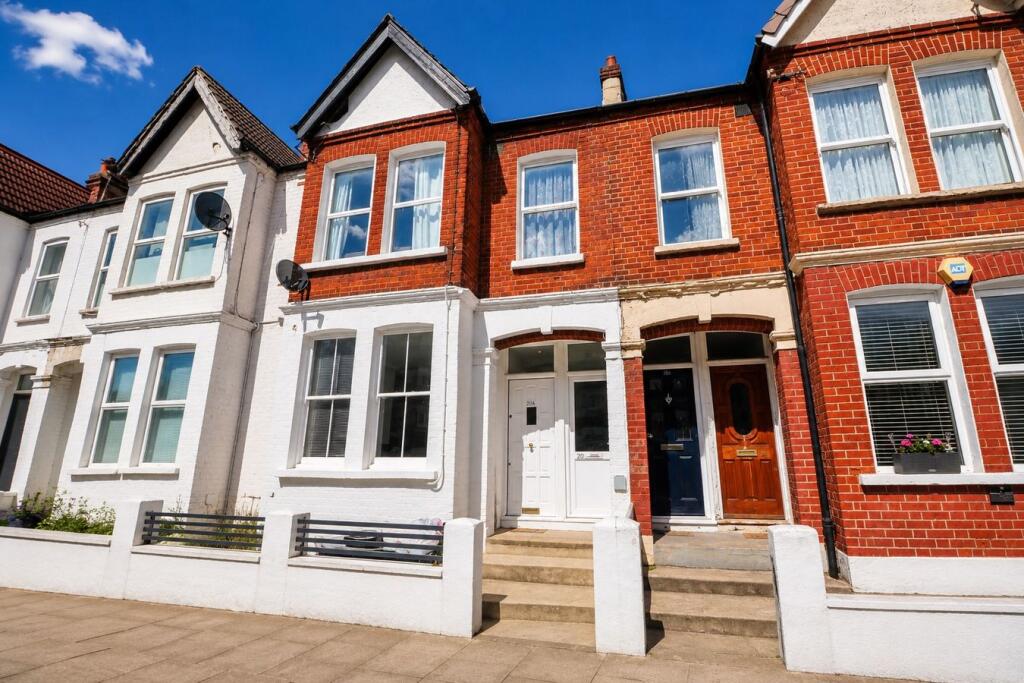 Main image of property: Byegrove Road, London, SW19