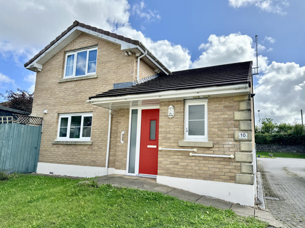Main image of property: Meadow Brook, Roundswell, EX31