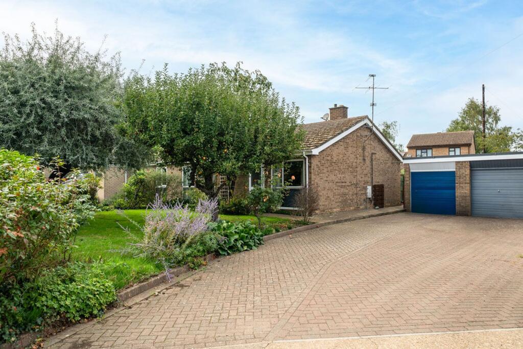 Main image of property: Unwins Lane, Over, CB24