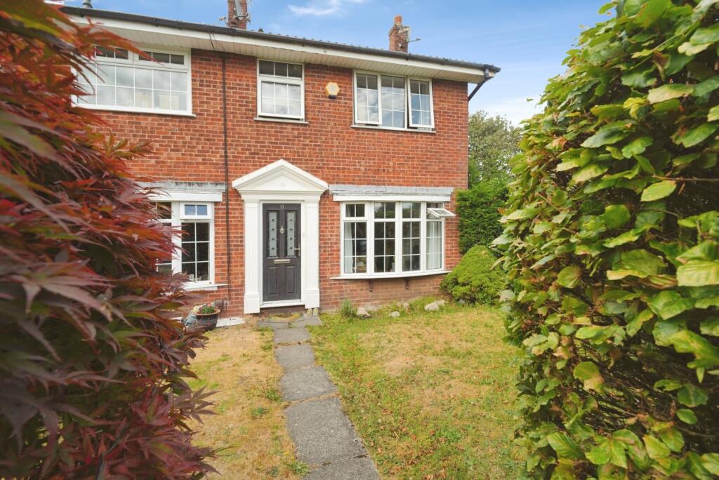 Main image of property: Roscoes Court, Westhoughton, Bolton, Greater Manchester, BL5