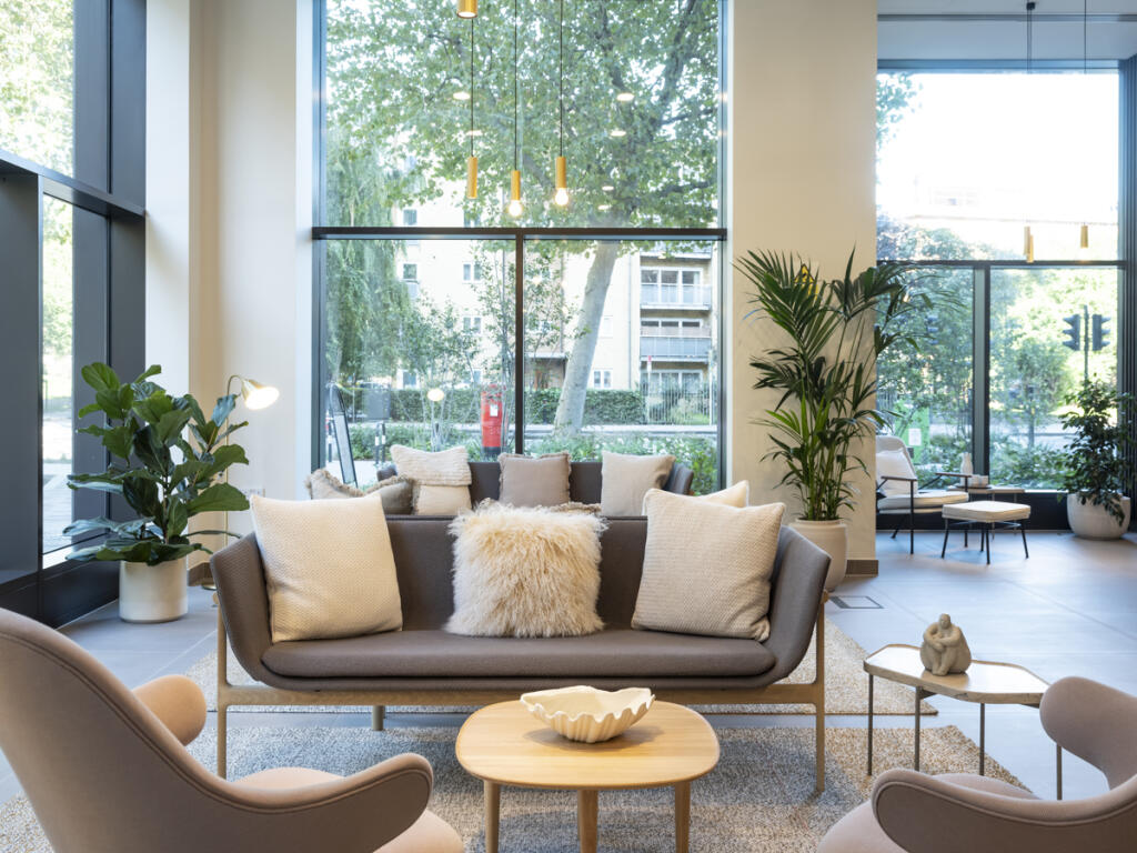 Main image of property: Park Central East, Momento Elephant & Castle