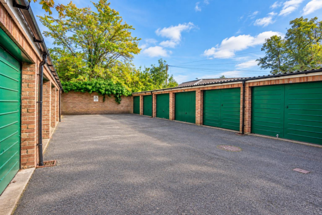 Garages RH -2.png