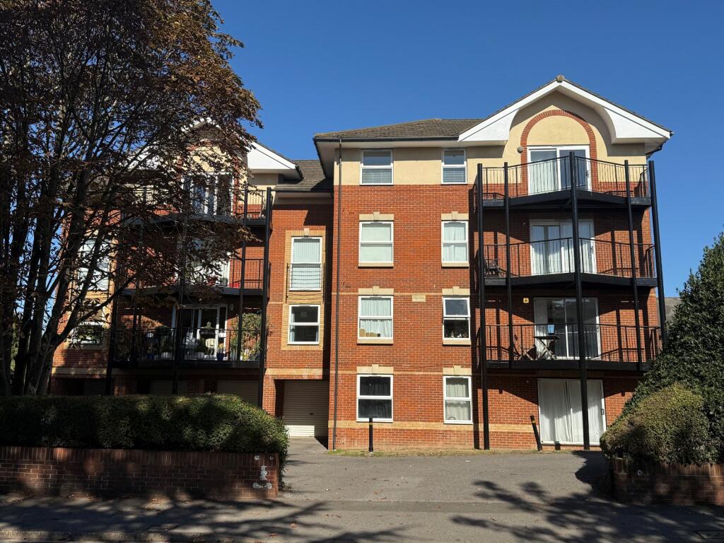 Main image of property: Archers Road, Southampton, Hampshire, SO15