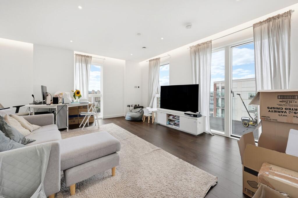 Main image of property: Malthouse Road, London, SW11