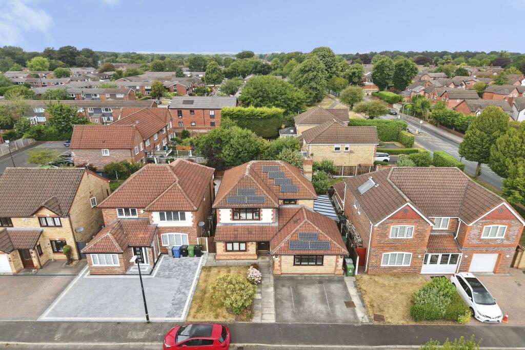 Main image of property: Charleston Close, Sale, M33