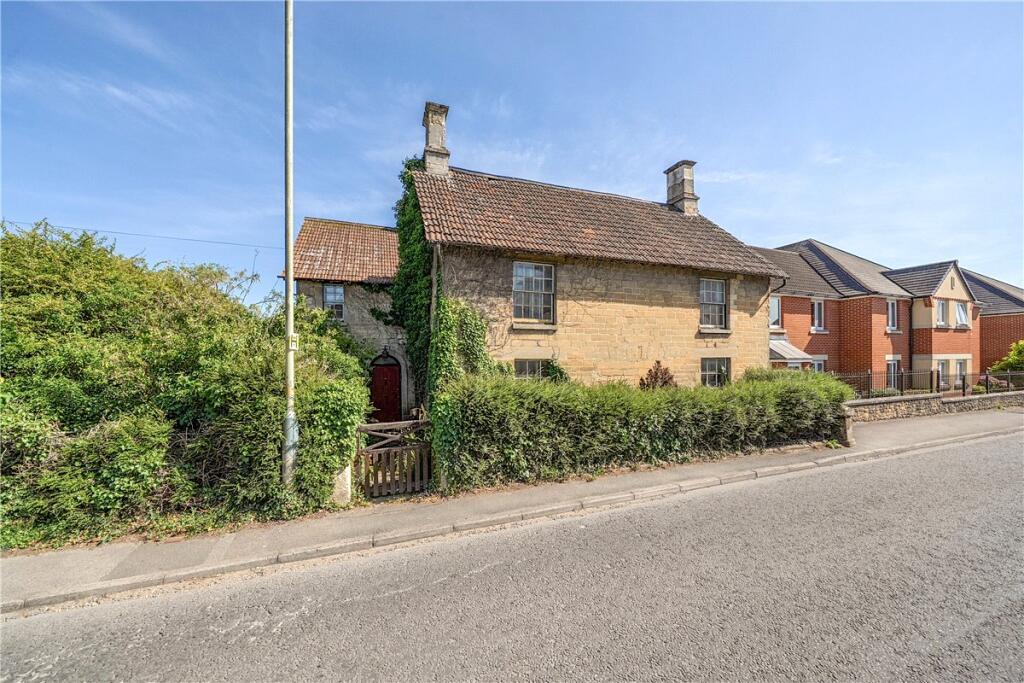 Main image of property: Oxford Road, Calne, Wiltshire, SN11