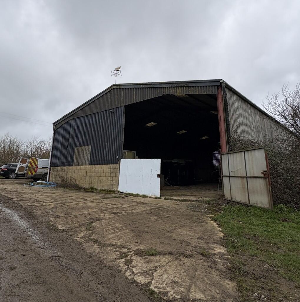 Main image of property: Penns Lodge Farm, Brinkworth, Wiltshire, SN15 5DW
