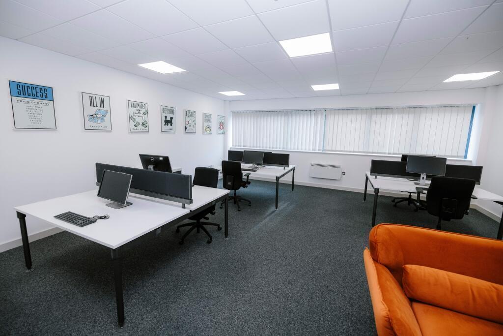 500 sqft office in Burnley