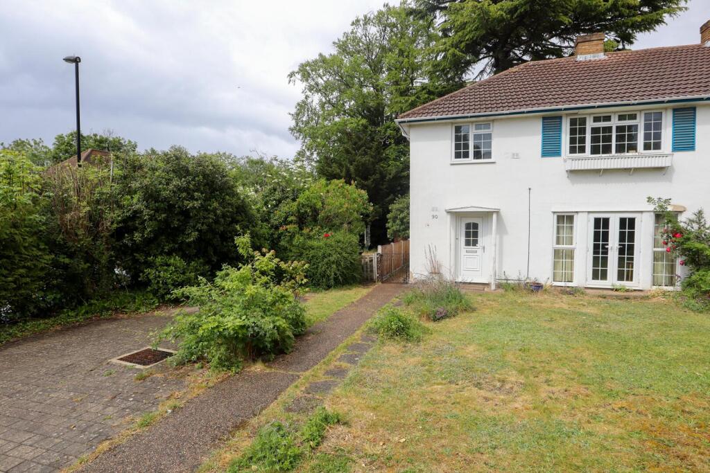 Main image of property: Close to Lloyd Park