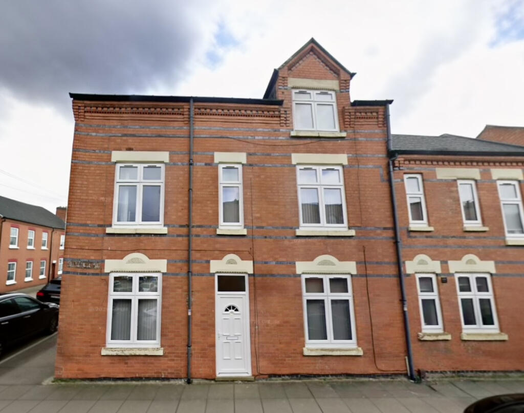 Main image of property: 2 Bakewell Street, Leicester, Leicestershire, LE2