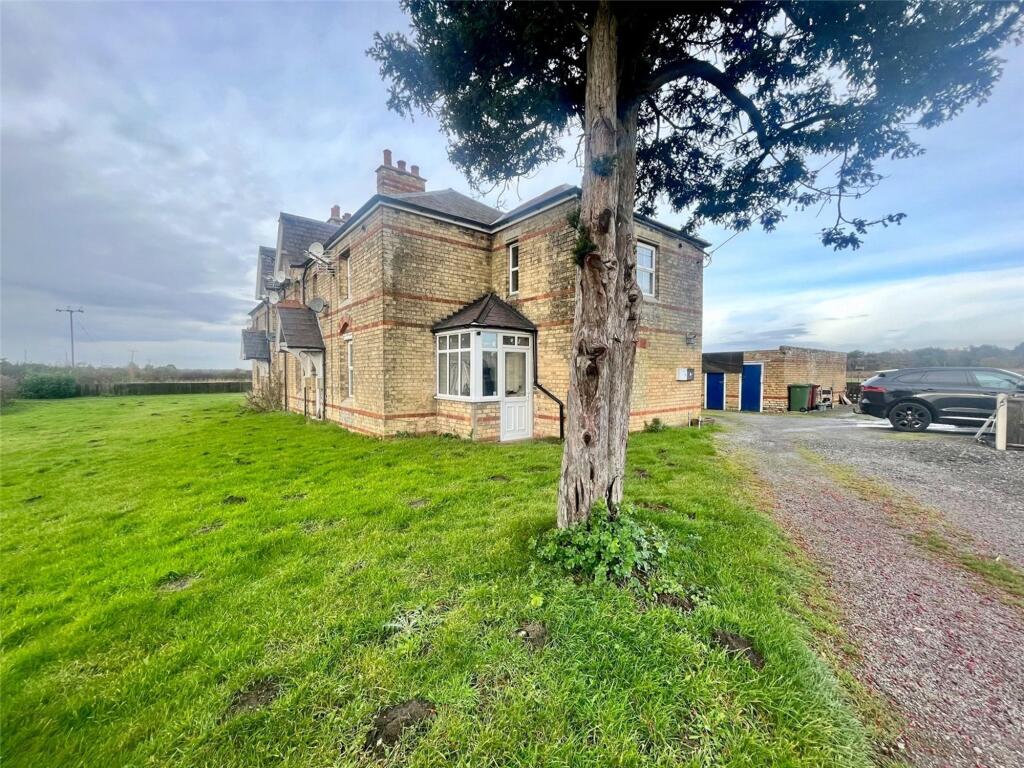 Main image of property: Cleatham, Gainsborough, DN21