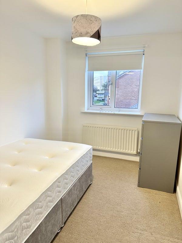 Main image of property: New Charlton Way, Bristol