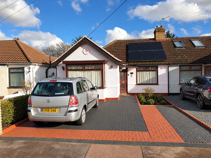 Main image of property: Mayswood Gardens, Dagenham, Barking And Dagenham