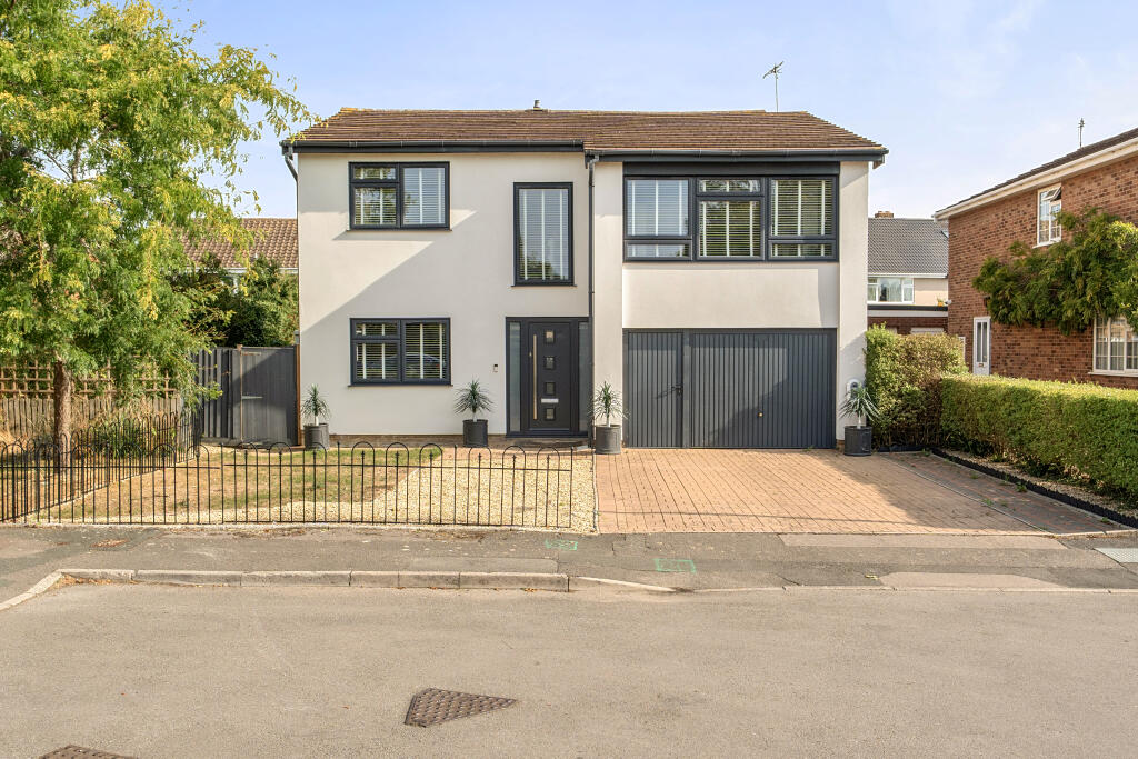 Main image of property: Dovetrees, Covingham, Swindon, SN3
