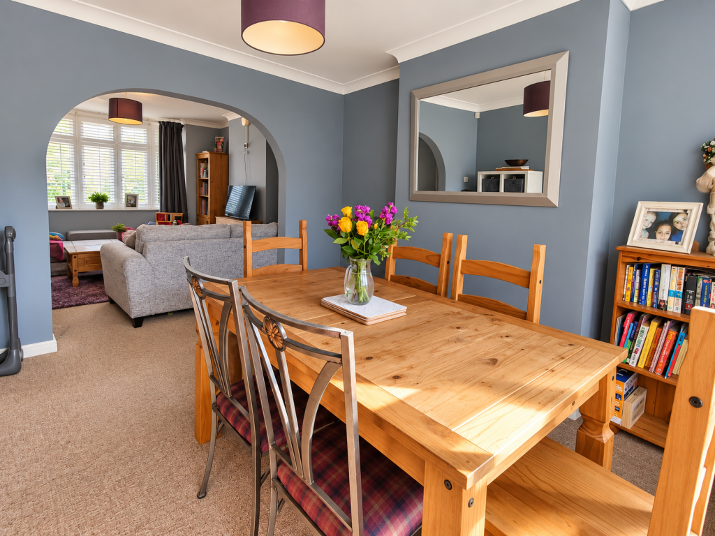 Main image of property: Sunnybank, Warlingham, CR6