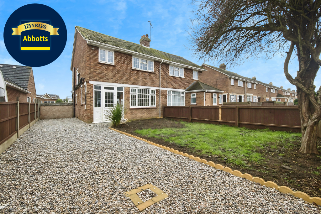 Main image of property: Baddow Hall Crescent, Great Baddow, CM2