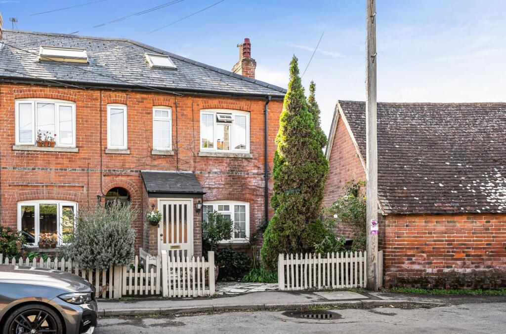 Main image of property: Boyatt Lane, Otterbourne, Winchester