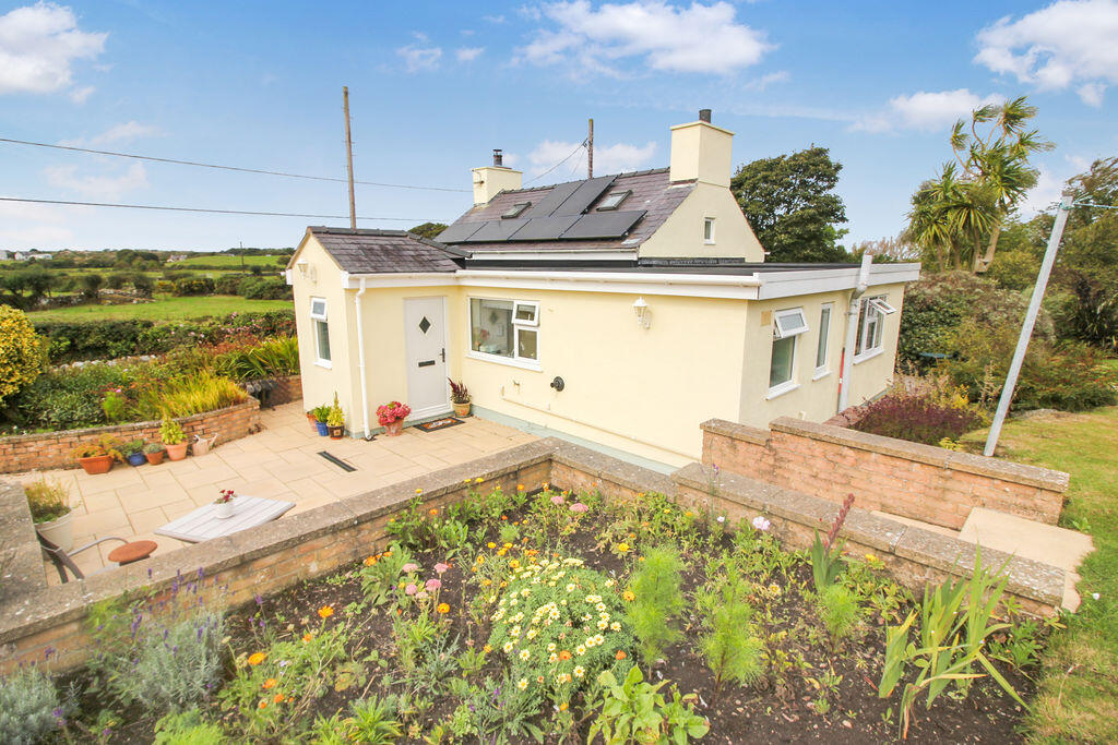 Main image of property: Mynydd Mechell, Amlwch